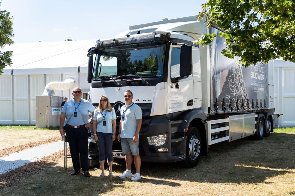 Messebesucher am wego vti Stand auf der EPF 2026
