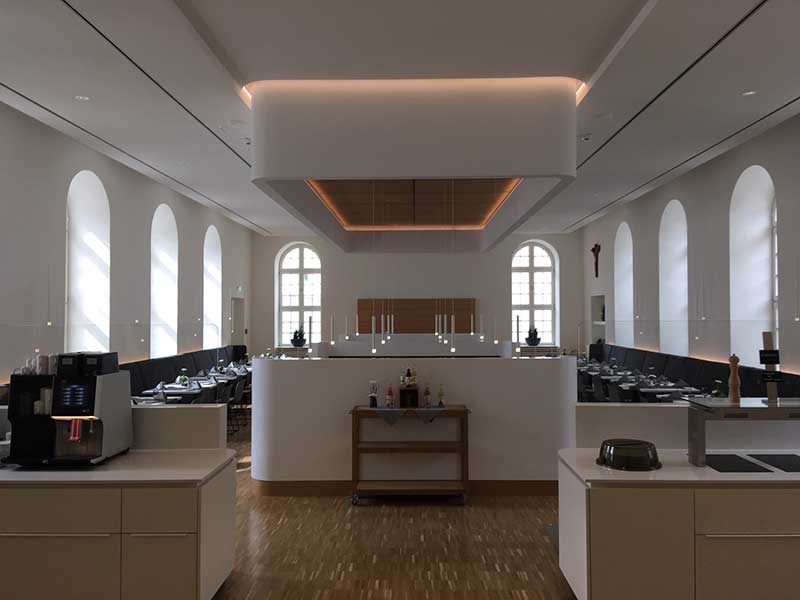 Liborianum_Restaurant Restaurant mit Formteil-Deckenkonstruktion